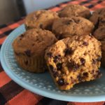 Healthy pumpkin chocolate chip kodiak cake muffins