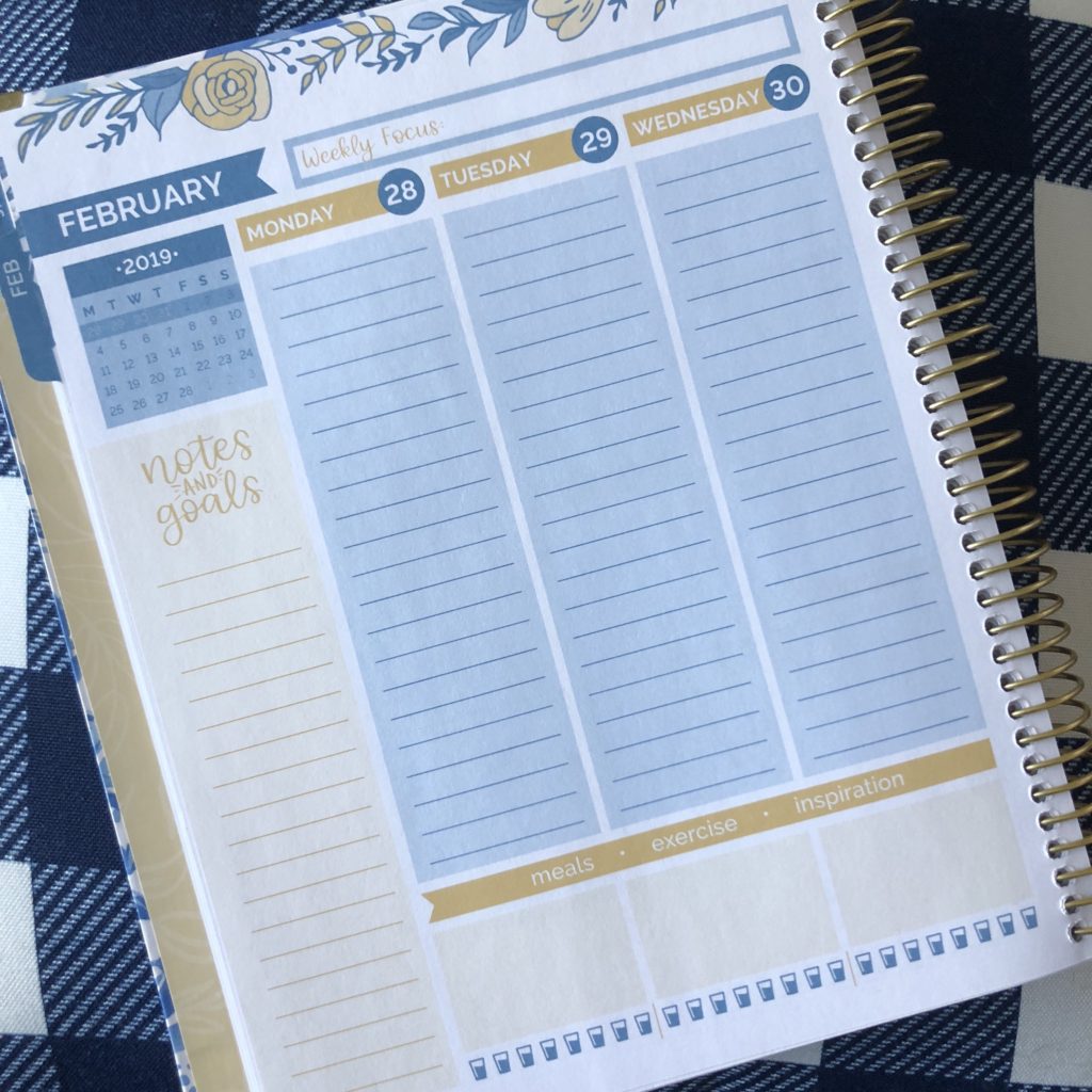bloom daily planner review: The vision planner from bloom planners helps you set goals and become the best version of yourself!
