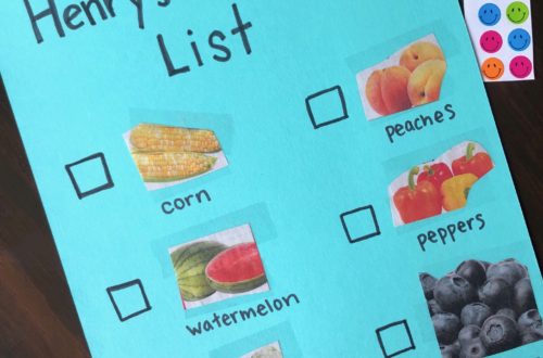 Learn how to make an easy DIY Grocery Store Scavenger Hunt for toddlers and preschoolers. Also includes free printable options. Help your kids learn fruit, vegetable and color words! #scavengerhunt #learningthroughplay #toddlerplay