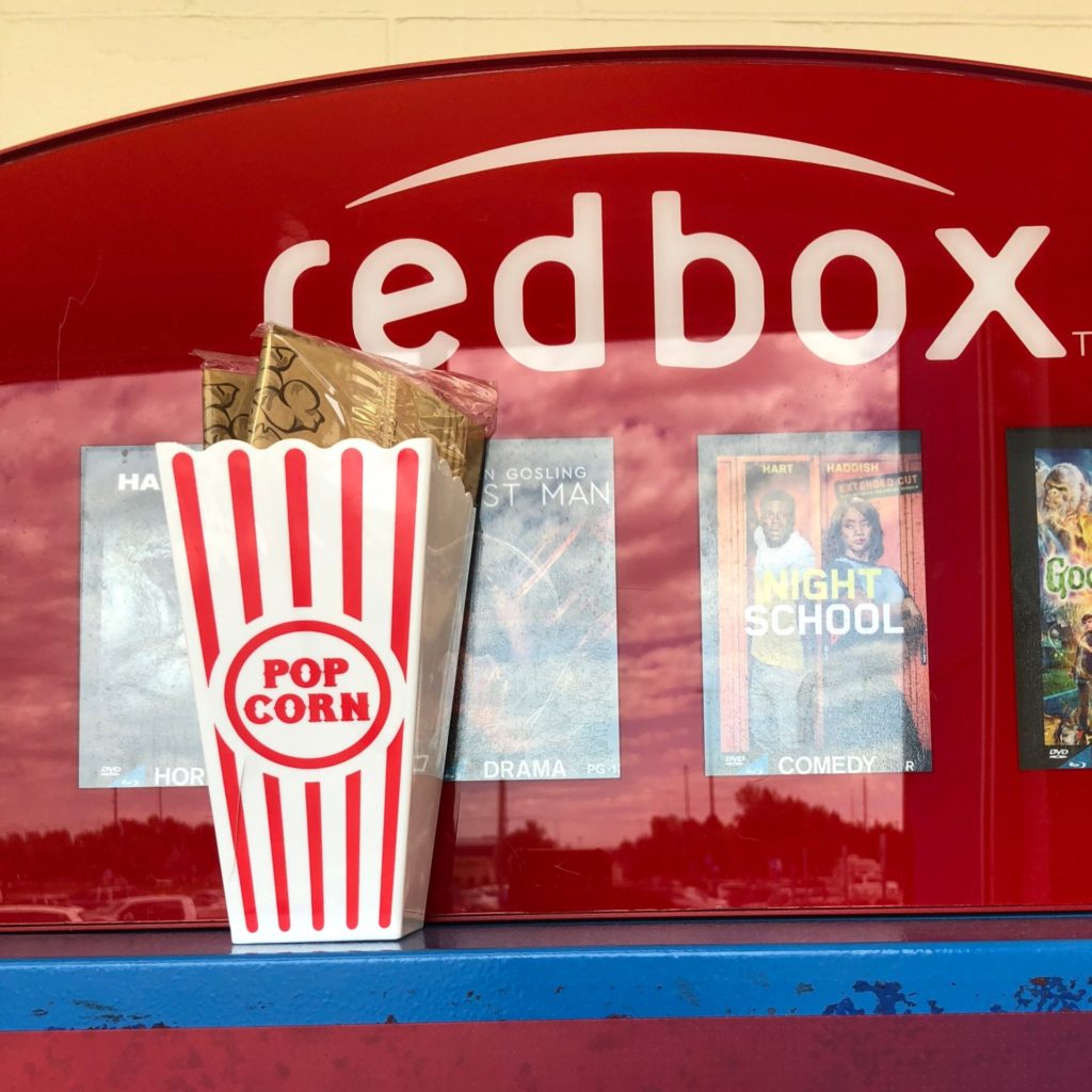 30 Random Acts of Kindness before my 30th birthday: Popcorn at a redbox kiosk #30before30 #printable #randomactsofkindnessprintable
