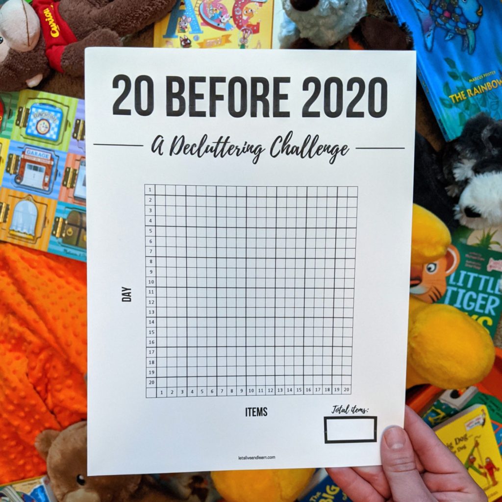 20 before 2020 decluttering challenge inspired by the minimalism game. Declutter before the new year! #declutteringchallenge #minsgame #printable