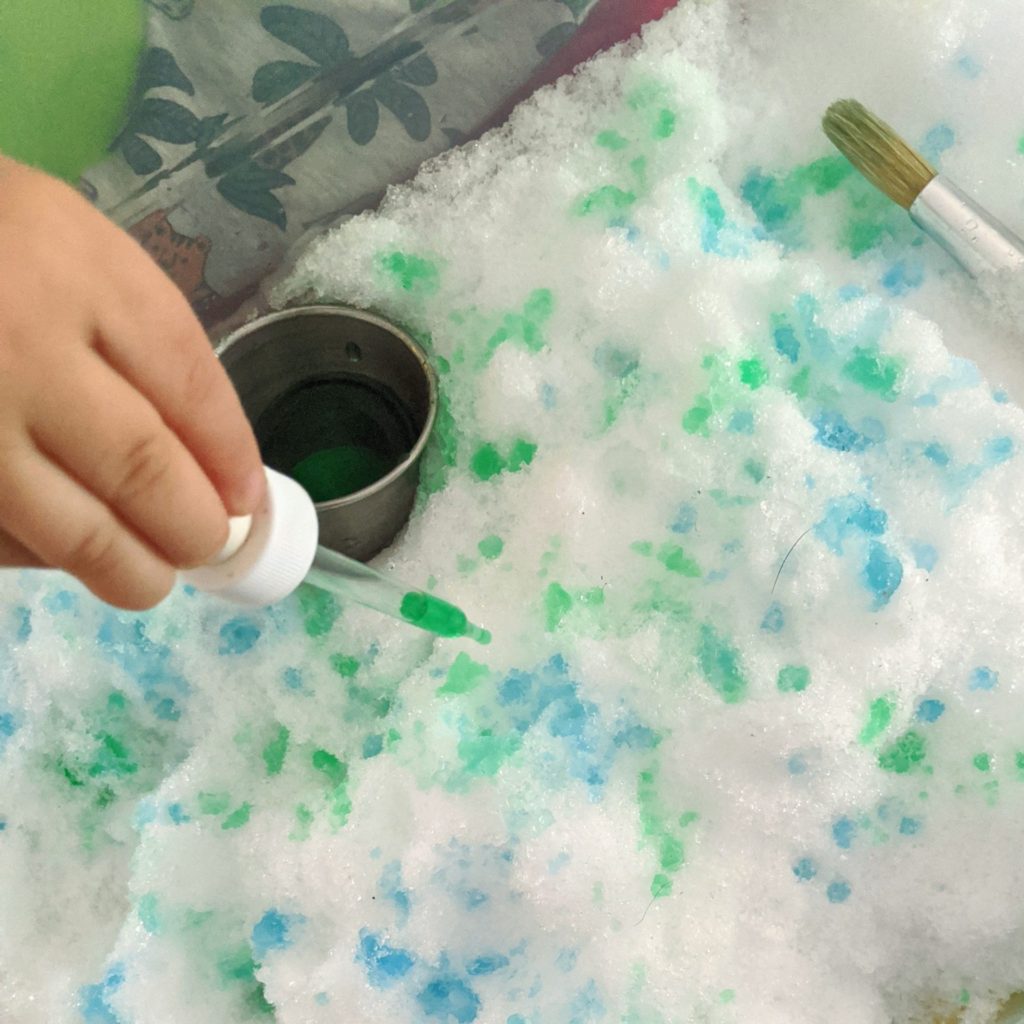 Painting Snow Indoor Activity - Busy Toddler