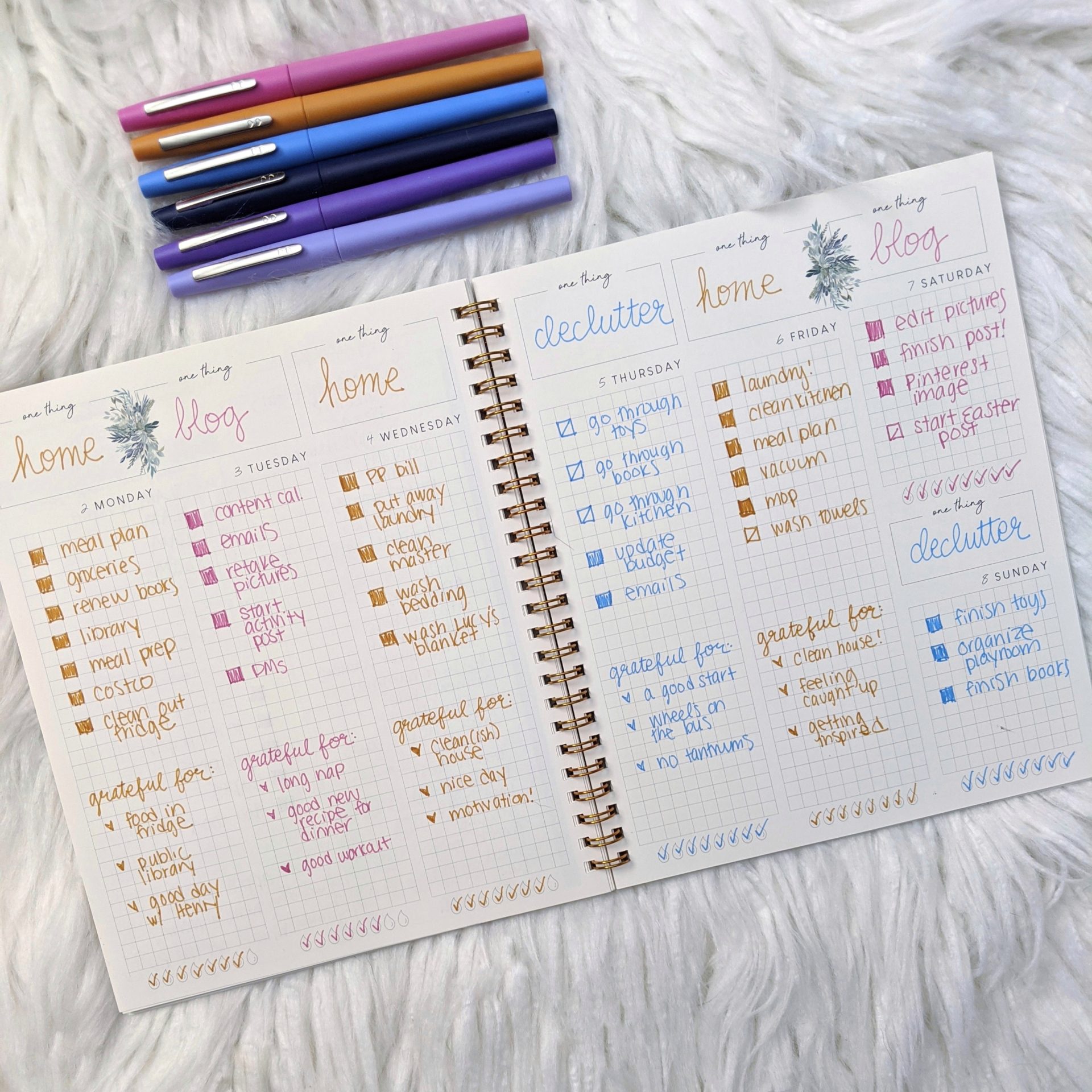 Silk & Sonder Monthly Planner Review Let's Live and Learn