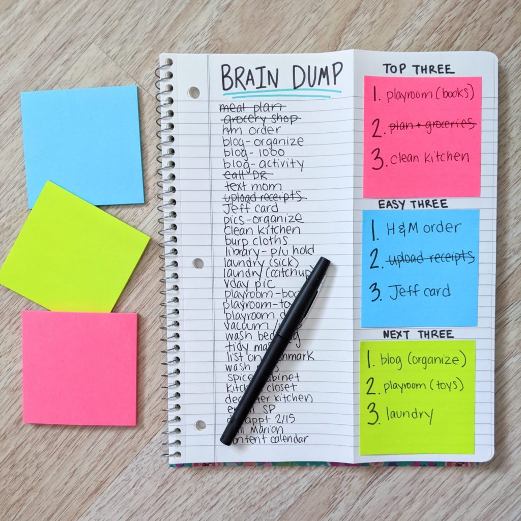 8+ easy brain dump ideas to use when you are feeling anxious or overwhelmed. Make a brain dump list to help you prioritize your to do list and make a plan! #braindump #freeprintable #todolist #stickynotes #postitnotes