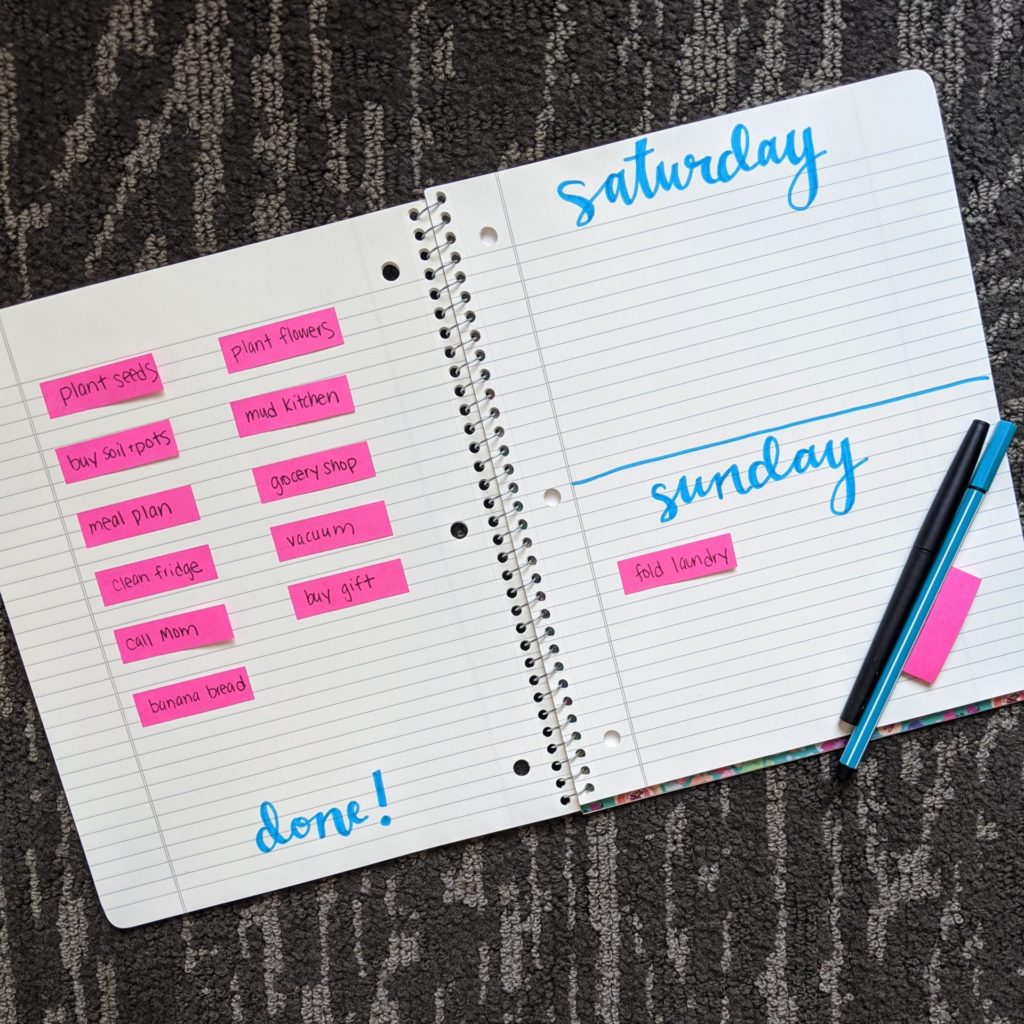 Weekend brain dump list: 8+ easy brain dump ideas to use when you are feeling anxious or overwhelmed. Make a brain dump list to help you prioritize your to do list and make a plan! #braindump #freeprintable #todolist #stickynotes #postitnotes
