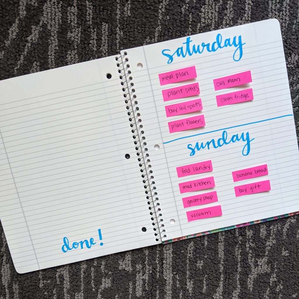 Weekend brain dump list: 8+ easy brain dump ideas to use when you are feeling anxious or overwhelmed. Make a brain dump list to help you prioritize your to do list and make a plan! #braindump #freeprintable #todolist #stickynotes #postitnotes