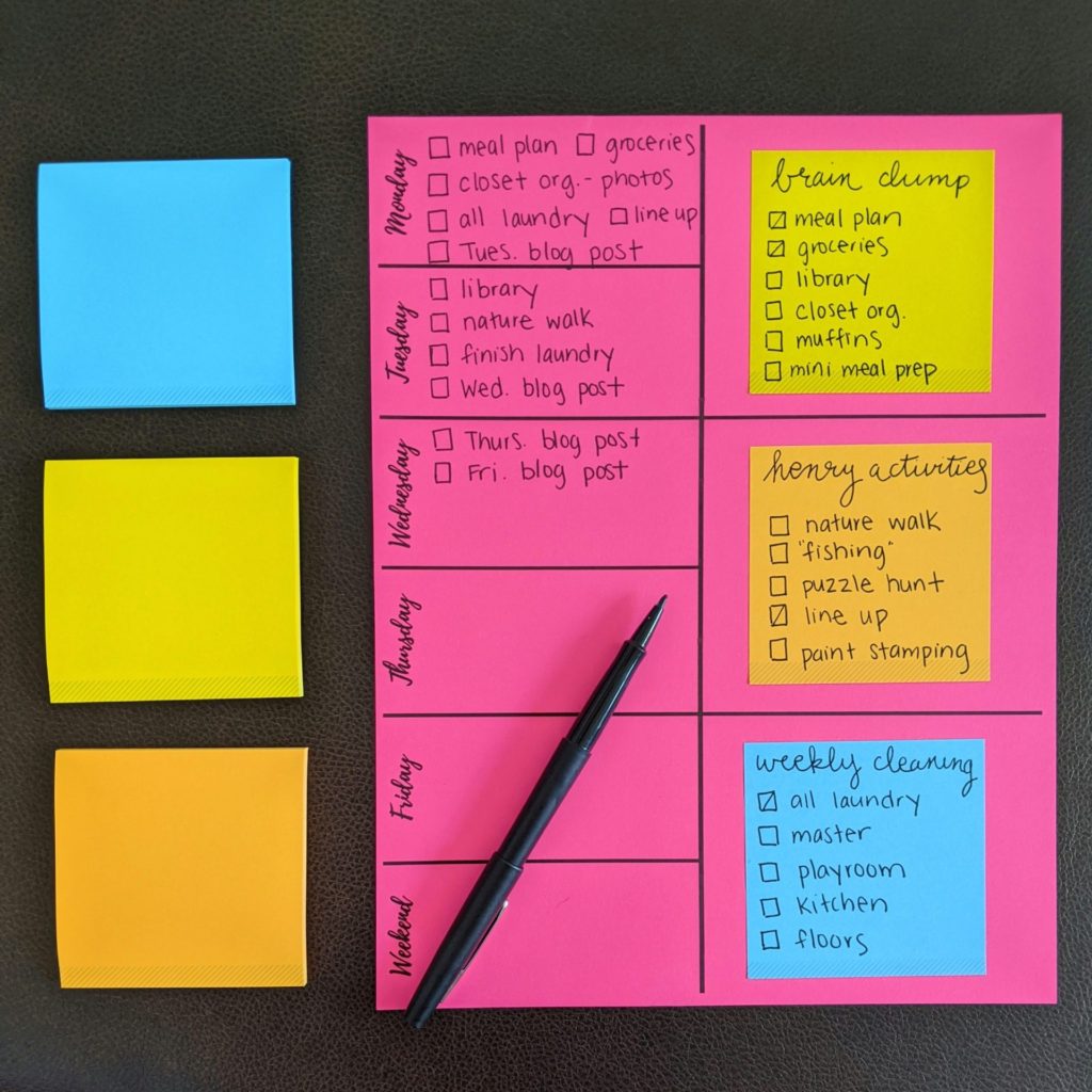 Free sticky note weekly planner brain dump printable. #freeprintable #weeklyplanner #braindump #postitnotes #stickynotes #todolist